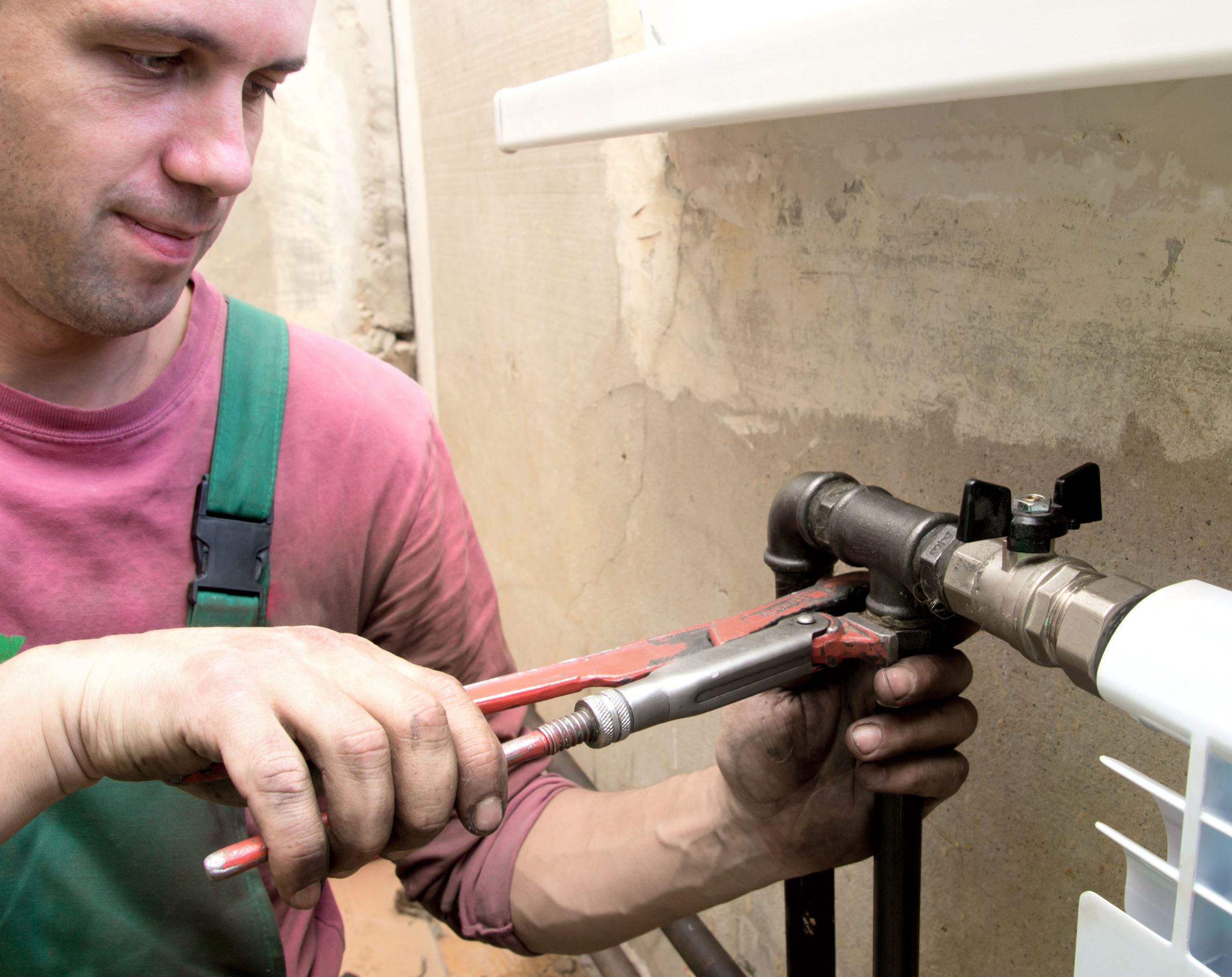 Water Line Installation in Tucson, AZ Provides Running Water and Peace of Mind to New and Old Homeowners Alike